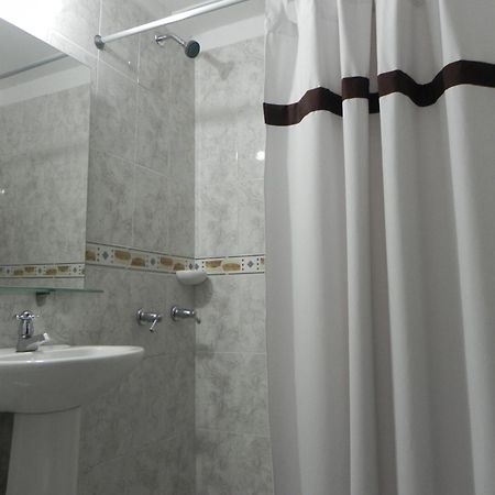Hostal Tamarindo Inn Μεντεγίν Εξωτερικό φωτογραφία