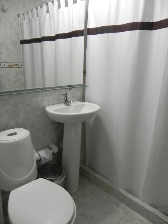 Hostal Tamarindo Inn Μεντεγίν Δωμάτιο φωτογραφία