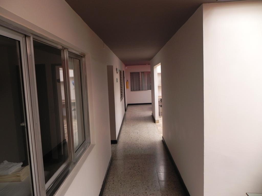 Hostal Tamarindo Inn Μεντεγίν Εξωτερικό φωτογραφία